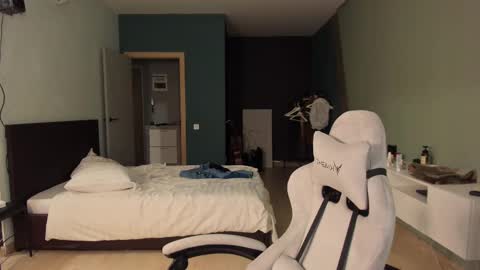 Romeo online show from 02/28/25, 07:46