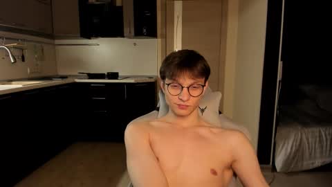 Romeo online show from 09/13/25, 03:56