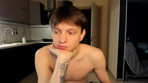 Romeo online show from 09/21/25, 10:28