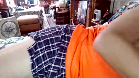 Snapshot of romeomustcum2016 chatting on 03/10/25, 06:49 Trinked online show from 03/10/25, 06:49