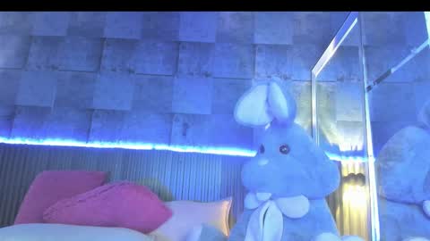Snapshot of rominnakonde chatting on 03/07/25, 10:43 Rominna online show from 03/07/25, 10:43