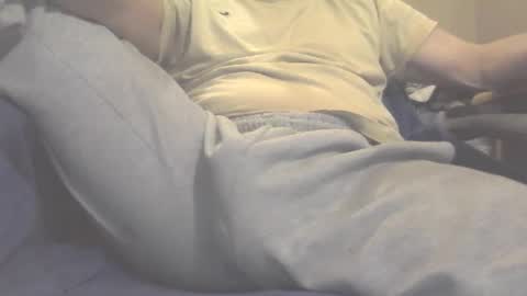 Snapshot of roney58 chatting on 02/26/25, 10:47 roney58 online show from 02/26/25, 10:47