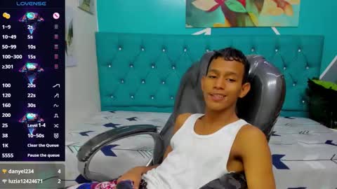 RORY CASTRO online show from 11/05/25, 11:27