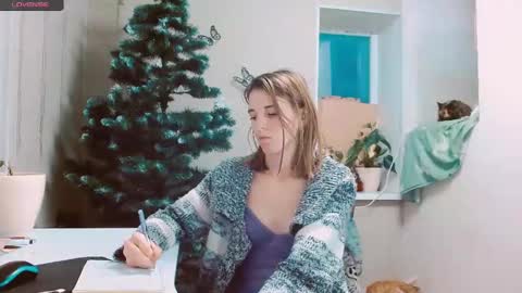 Snapshot of rosa843850 chatting on 12/20/24, 02:38 rosa843850 online show from 12/20/24, 02:38