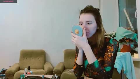 Snapshot of rosa843850 chatting on 02/21/25, 11:33 rosa843850 online show from 02/21/25, 11:33