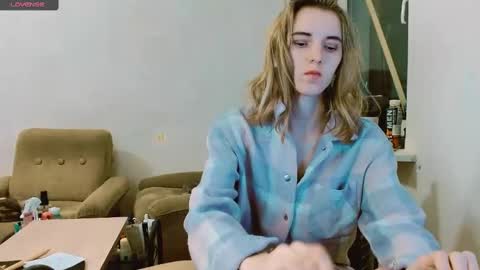 Snapshot of rosa843850 chatting on 02/25/25, 03:38 rosa843850 online show from 02/25/25, 03:38