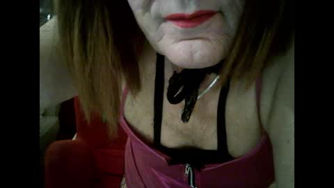 Snapshot of rosa_teevee chatting on 12/19/24, 03:08 Tina online show from 12/19/24, 03:08