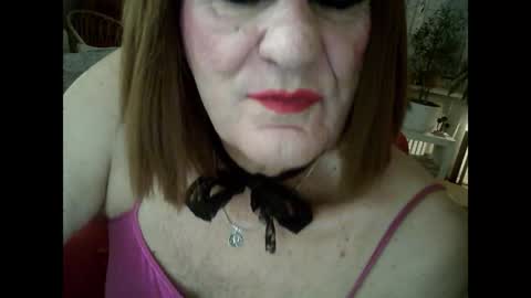 Snapshot of rosa_teevee chatting on 12/28/24, 10:02 Tina online show from 12/28/24, 10:02