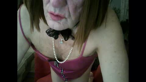 Snapshot of rosa_teevee chatting on 01/10/25, 11:08 Tina online show from 01/10/25, 11:08