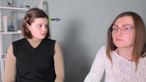 rosalie_shy online show from 10/27/25, 10:08
