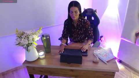 ROSALIN online show from 10/24/25, 10:55