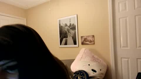 Roslyna online show from 01/31/25, 08:11