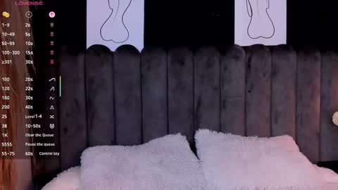 Snapshot of rosary_waith_ chatting on 09/26/25, 11:53 rosary_waith_ online show from 09/26/25, 11:53