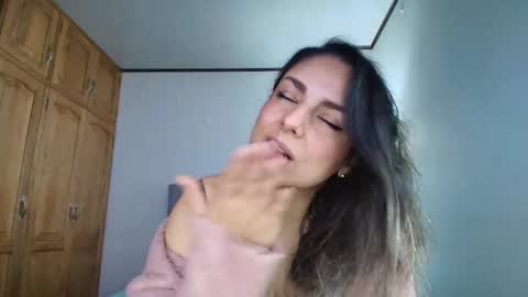 I am Rosa online show from 03/12/25, 08:31