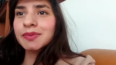 rosasvioletas online show from 10/08/25, 05:43