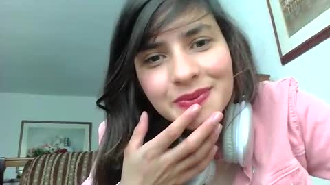 rosasvioletas online show from 10/16/25, 05:25