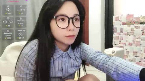 Snapshot of rose6688 chatting on 02/17/25, 09:24 rose online show from 02/17/25, 09:24