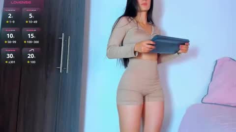 Snapshot of rose__cutee chatting on 10/20/25, 05:57 rose cutee online show from 10/20/25, 05:57