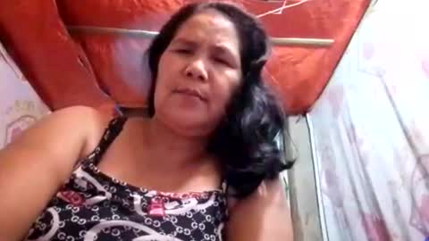 Snapshot of rose_ann123 chatting on 09/12/25, 11:43 rose_ann123 online show from 09/12/25, 11:43