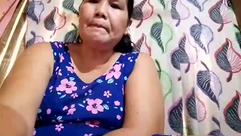 Snapshot of rose_ann123 chatting on 09/16/25, 02:12 rose_ann123 online show from 09/16/25, 02:12