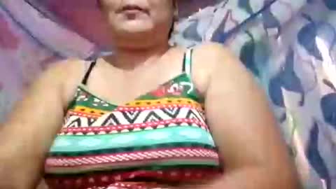 Snapshot of rose_ann123 chatting on 09/22/25, 11:18 rose_ann123 online show from 09/22/25, 11:18