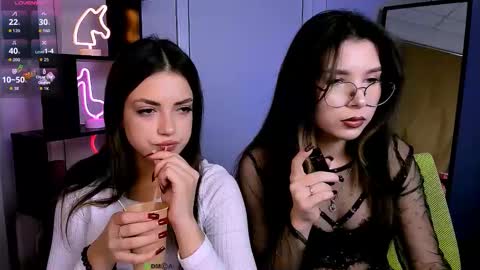 rose online show from 10/22/25, 07:24