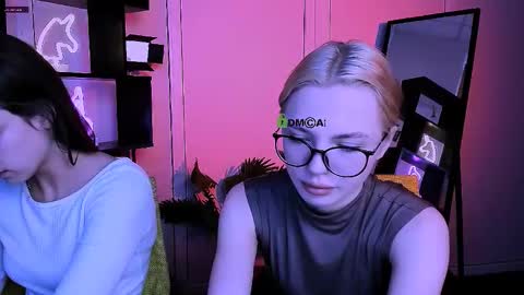 rose online show from 11/11/25, 05:51