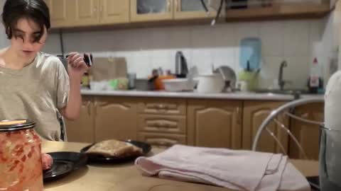 Rose and the Collector online show from 09/12/25, 06:08