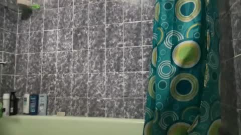 Rose and the Collector online show from 09/30/25, 05:56