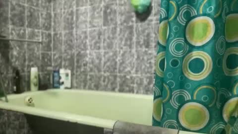 Rose and the Collector online show from 10/21/25, 01:45