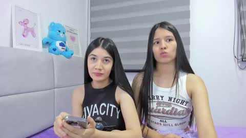 Snapshot of roseandmiah chatting on 11/06/25, 03:07 Rose y Miah online show from 11/06/25, 03:07