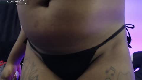 Snapshot of rosebeckers7 chatting on 09/15/25, 10:10 Your girl Rose 6k of followers online show from 09/15/25, 10:10