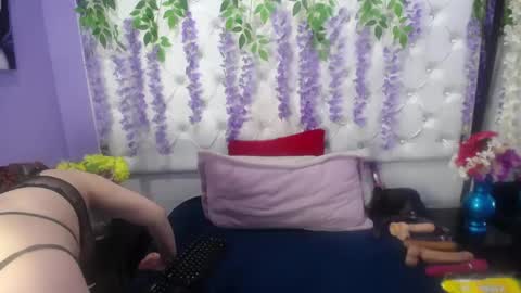 Julieta online show from 12/04/24, 02:15