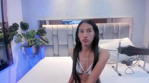 Rose online show from 11/04/25, 04:44