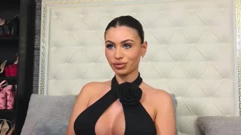 Gabriela online show from 11/05/25, 07:30