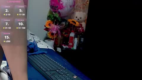 roshy online show from 02/10/25, 02:37