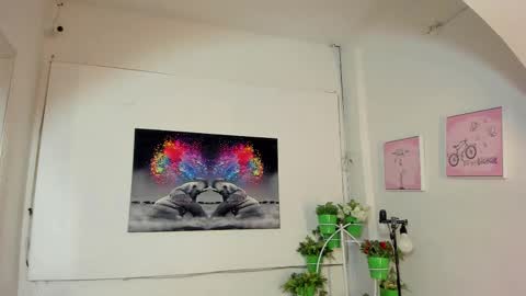 rosi_cooper online show from 10/11/25, 10:47