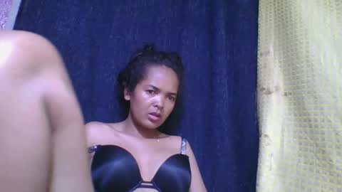 Snapshot of rosia685234 chatting on 10/08/25, 07:00 rosia685234 online show from 10/08/25, 07:00