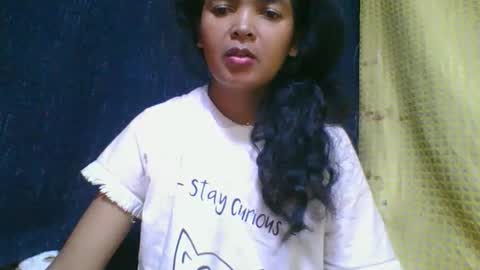 Snapshot of rosia685234 chatting on 10/09/25, 07:06 rosia685234 online show from 10/09/25, 07:06