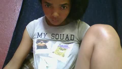 Snapshot of rosia685234 chatting on 10/21/25, 02:23 rosia685234 online show from 10/21/25, 02:23