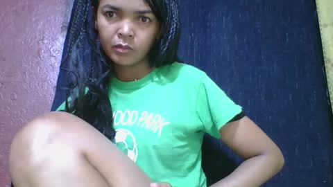 Snapshot of rosia685234 chatting on 11/15/25, 02:53 rosia685234 online show from 11/15/25, 02:53