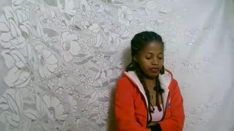 Snapshot of rosiahot1 chatting on 10/10/25, 03:16 rosia online show from 10/10/25, 03:16