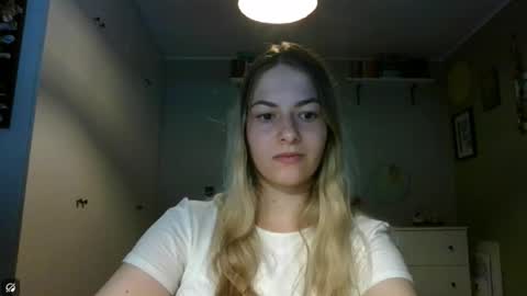 Rosie online show from 09/19/25, 08:27