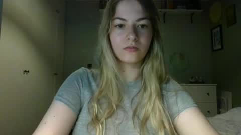 Rosie online show from 09/22/25, 06:37