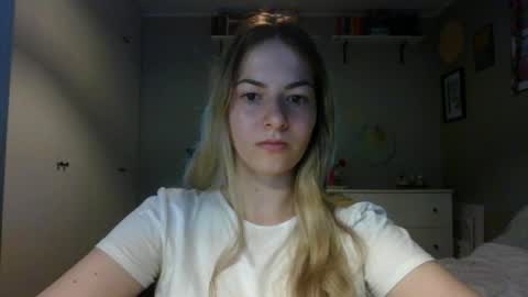 Rosie online show from 09/23/25, 06:38