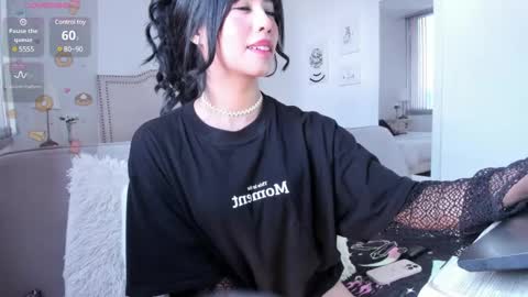 Snapshot of rosie_se chatting on 01/13/25, 03:26 Rosieeee online show from 01/13/25, 03:26
