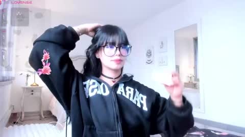 Snapshot of rosie_se chatting on 09/12/25, 05:35 Rosieeee online show from 09/12/25, 05:35