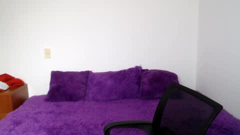 Snapshot of rosse77_ chatting on 10/04/25, 12:36 rosse online show from 10/04/25, 12:36