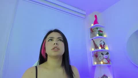   online show from 11/18/25, 12:09