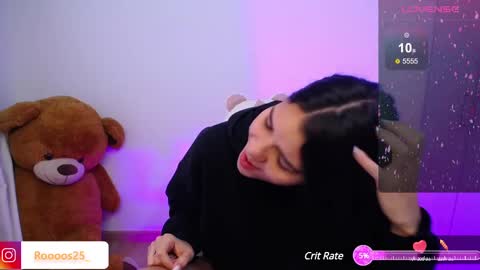 Snapshot of rossebunny25 chatting on 02/25/25, 10:18 Rosse online show from 02/25/25, 10:18